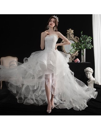 New style wedding dress with small tail