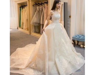 French simple A-line wedding dress